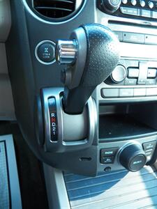 2015 Honda Pilot SE  AWD - Photo 27 - Mishawaka, IN 46545
