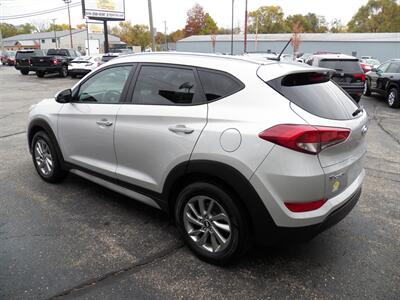 2017 Hyundai TUCSON 2.0L SE   - Photo 3 - Mishawaka, IN 46545