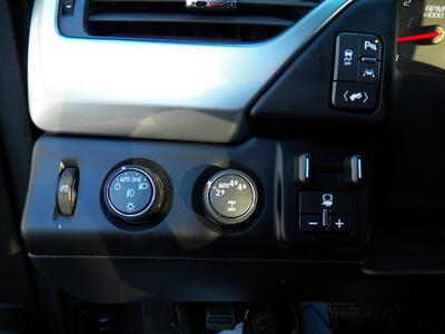 2017 Chevrolet Tahoe LT  4X4 - Photo 20 - Mishawaka, IN 46545