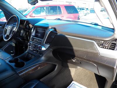 2017 Chevrolet Tahoe LT  4X4 - Photo 14 - Mishawaka, IN 46545