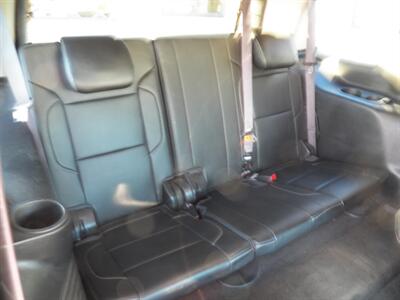 2017 Chevrolet Tahoe LT  4X4 - Photo 10 - Mishawaka, IN 46545