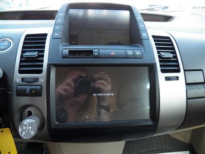 2004 Toyota Prius - Photo 17 - Mishawaka, IN 46545