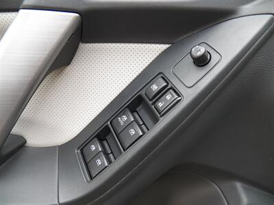2014 Subaru Forester 2.5i Touring  AWD - Photo 16 - Mishawaka, IN 46545