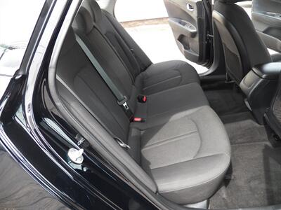 2019 Kia Optima LX - Photo 9 - Mishawaka, IN 46545