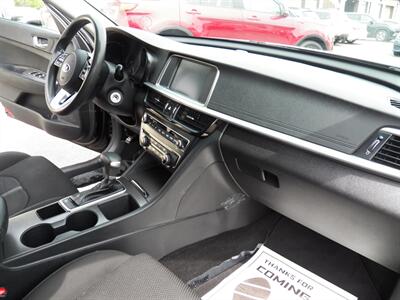 2019 Kia Optima LX - Photo 11 - Mishawaka, IN 46545