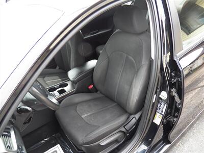 2019 Kia Optima LX - Photo 6 - Mishawaka, IN 46545