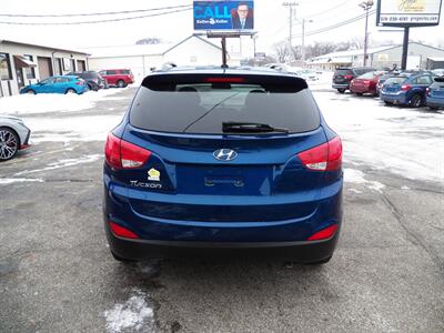 2015 Hyundai TUCSON SE   - Photo 4 - Mishawaka, IN 46545