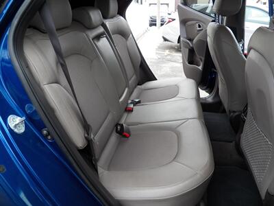 2015 Hyundai TUCSON SE   - Photo 13 - Mishawaka, IN 46545