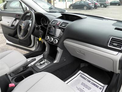 2016 Subaru Forester 2.5i Premium  AWD - Photo 16 - Mishawaka, IN 46545