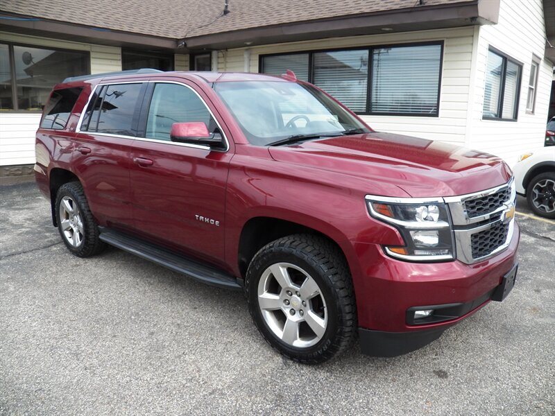 2016 Chevrolet Tahoe LT 4x4 - Photo 3 - Mishawaka, IN 46545