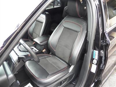 2024 Ford Explorer ST-Line  AWD - Photo 8 - Mishawaka, IN 46545