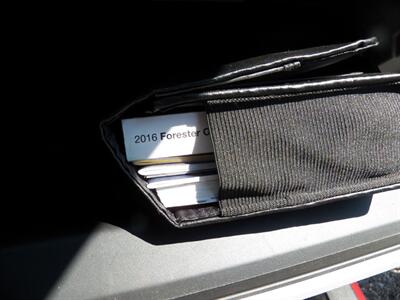 2016 Subaru Forester 2.5i Premium AWD - Photo 26 - Mishawaka, IN 46545