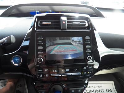 2020 Toyota Prius XLE AWD-e - Photo 17 - Mishawaka, IN 46545
