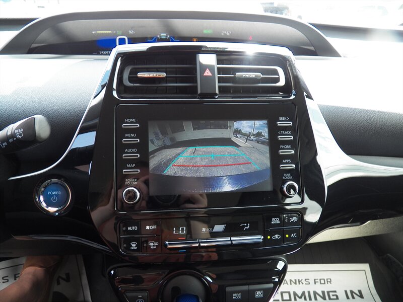 2020 Toyota Prius XLE AWD-e - Photo 17 - Mishawaka, IN 46545