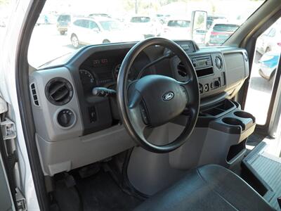 2011 Ford E-350 SD Passenger Bus - Photo 5 - Mishawaka, IN 46545