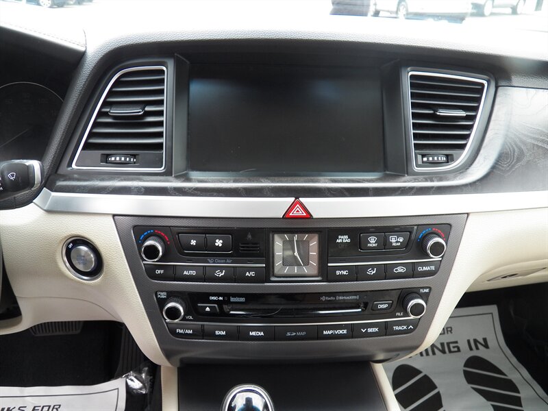 2015 Hyundai Genesis 3.8L - Photo 20 - Mishawaka, IN 46545