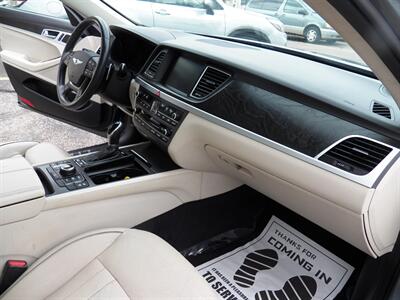 2015 Hyundai Genesis 3.8L - Photo 15 - Mishawaka, IN 46545