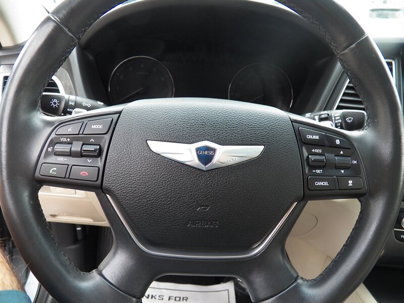 2015 Hyundai Genesis 3.8L - Photo 22 - Mishawaka, IN 46545