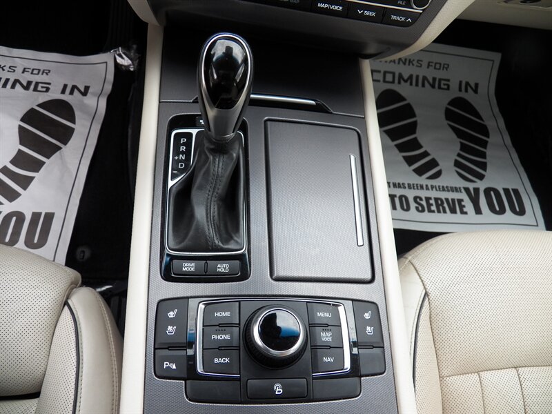 2015 Hyundai Genesis 3.8L - Photo 21 - Mishawaka, IN 46545