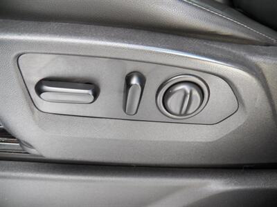 2019 GMC Sierra 1500 SLT X31 Off-Road Pkg.  4x4 - Photo 14 - Mishawaka, IN 46545