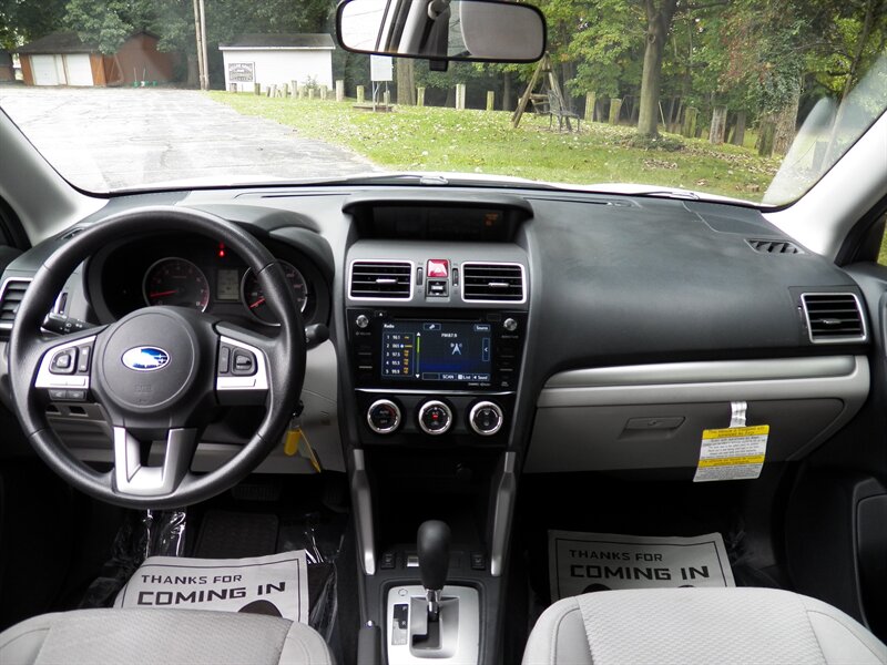 2018 Subaru Forester 2.5i Premium AWD - Photo 14 - Mishawaka, IN 46545