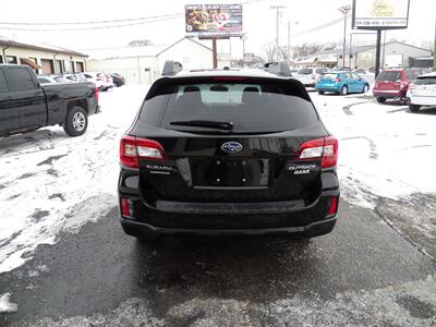 2015 Subaru Outback 2.5i Premium  AWD - Photo 4 - Mishawaka, IN 46545