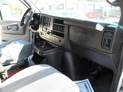 2012 Chevrolet Express LS 1500  AWD - Photo 13 - Mishawaka, IN 46545