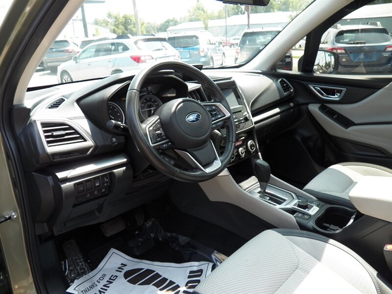 2020 Subaru Forester Premium AWD - Photo 7 - Mishawaka, IN 46545