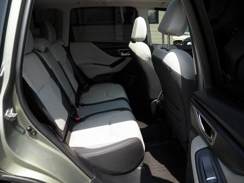 2020 Subaru Forester Premium AWD - Photo 10 - Mishawaka, IN 46545