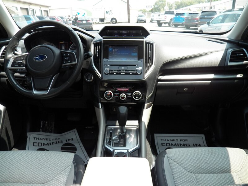 2020 Subaru Forester Premium AWD - Photo 13 - Mishawaka, IN 46545