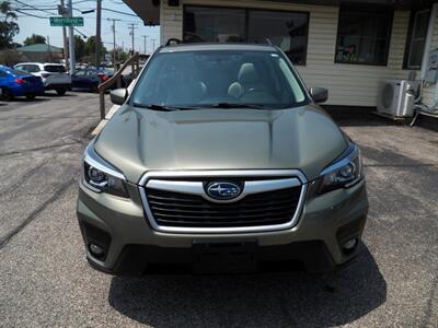 2020 Subaru Forester Premium AWD - Photo 5 - Mishawaka, IN 46545