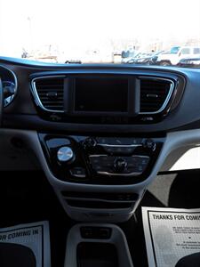 2019 Chrysler Pacifica Touring Plus   - Photo 22 - Mishawaka, IN 46545