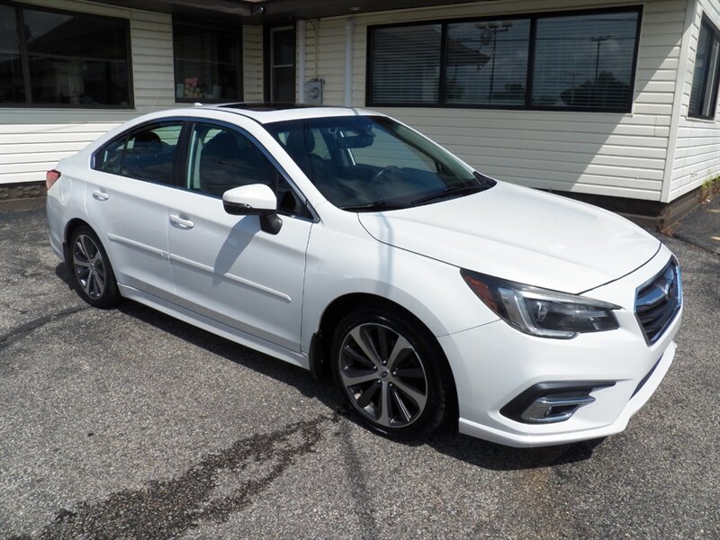 2019 Subaru Legacy 2.5i Limited  AWD - Photo 1 - Mishawaka, IN 46545