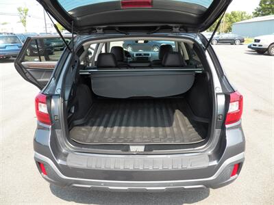 2018 Subaru Outback 2.5i Limited  AWD - Photo 15 - Mishawaka, IN 46545
