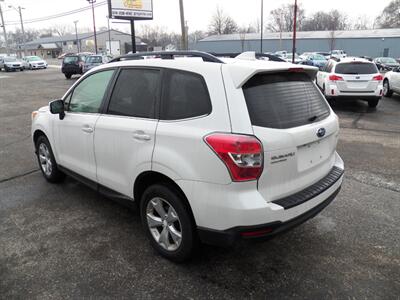 2016 Subaru Forester 2.5i Limited AWD - Photo 5 - Mishawaka, IN 46545