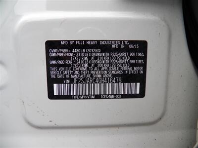 2016 Subaru Forester 2.5i Limited AWD - Photo 10 - Mishawaka, IN 46545