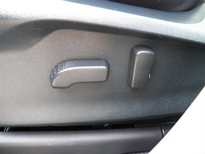 2023 Subaru Ascent Premium 7-Passenger AWD - Photo 9 - Mishawaka, IN 46545