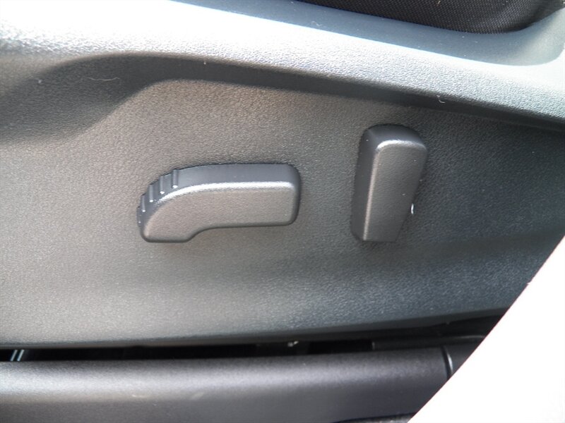 2023 Subaru Ascent Premium 7-Passenger AWD - Photo 9 - Mishawaka, IN 46545