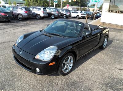 2003 Toyota MR2 Spyder   - Photo 34 - Mishawaka, IN 46545