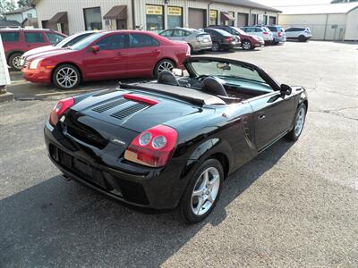 2003 Toyota MR2 Spyder   - Photo 30 - Mishawaka, IN 46545