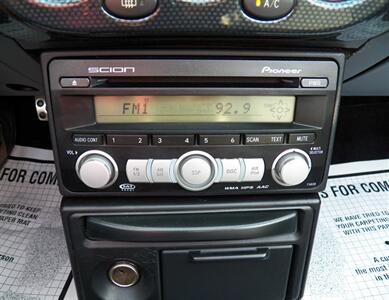 2003 Toyota MR2 Spyder   - Photo 17 - Mishawaka, IN 46545