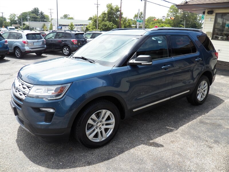 2019 Ford Explorer XLT 4WD's photo