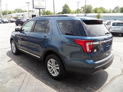 2019 Ford Explorer XLT  AWD - Photo 2 - Mishawaka, IN 46545