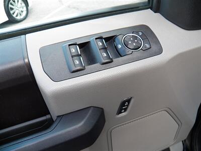 2019 Ford F-150 STX FX4  4x4 - Photo 17 - Mishawaka, IN 46545