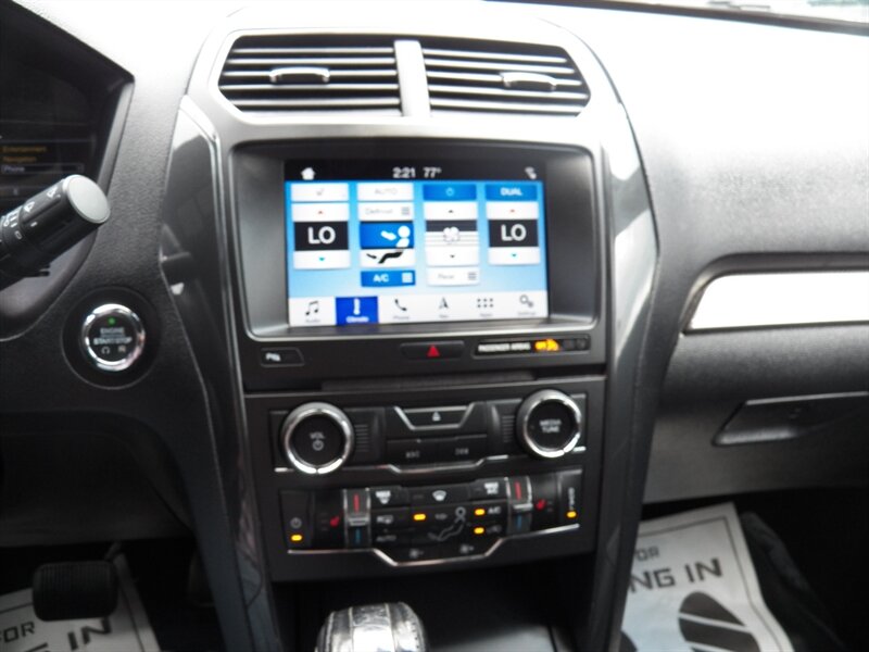 2018 Ford Explorer XLT AWD - Photo 17 - Mishawaka, IN 46545