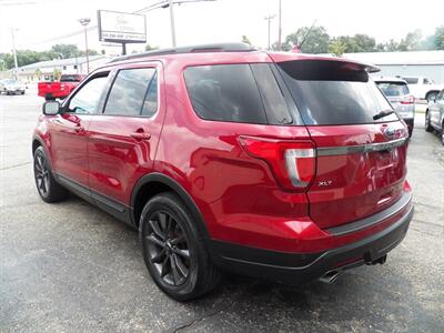 2018 Ford Explorer XLT AWD - Photo 3 - Mishawaka, IN 46545