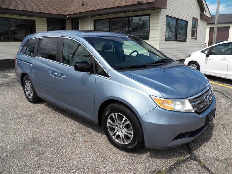 2011 Honda Odyssey EX-L w/DVD   - Photo 1 - Mishawaka, IN 46545