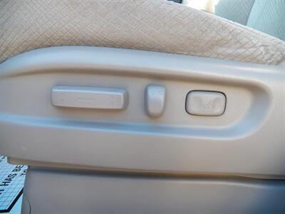 2017 Honda Odyssey SE   - Photo 11 - Mishawaka, IN 46545