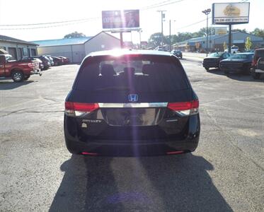 2017 Honda Odyssey SE   - Photo 4 - Mishawaka, IN 46545