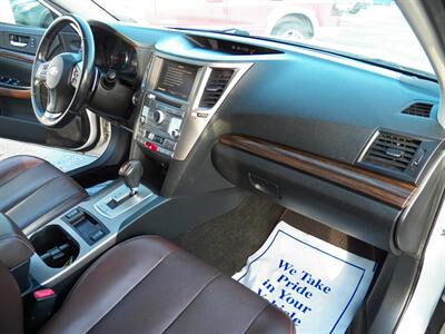 2013 Subaru Outback 2.5i Limited  AWD - Photo 13 - Mishawaka, IN 46545